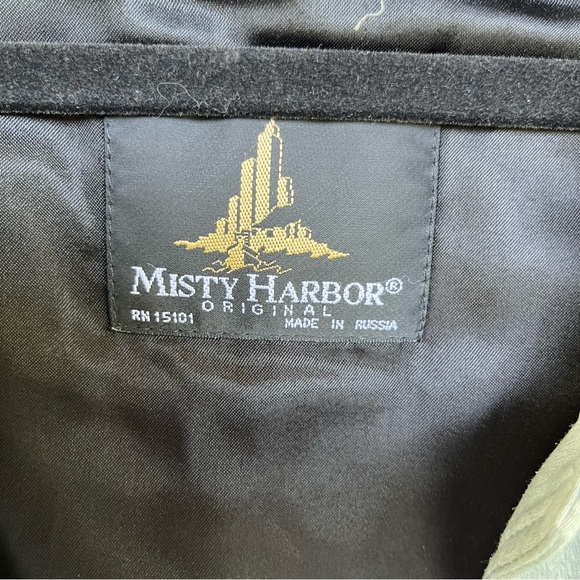 Immaculate Sage green ladies trenchcoat. 14P - Picture 11 of 12